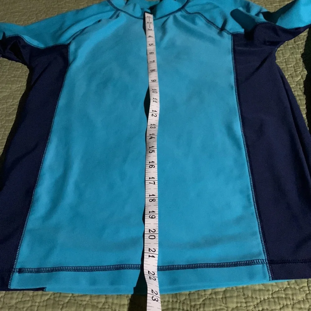 Kids Blue Long Sleeve Rashguard Size XL